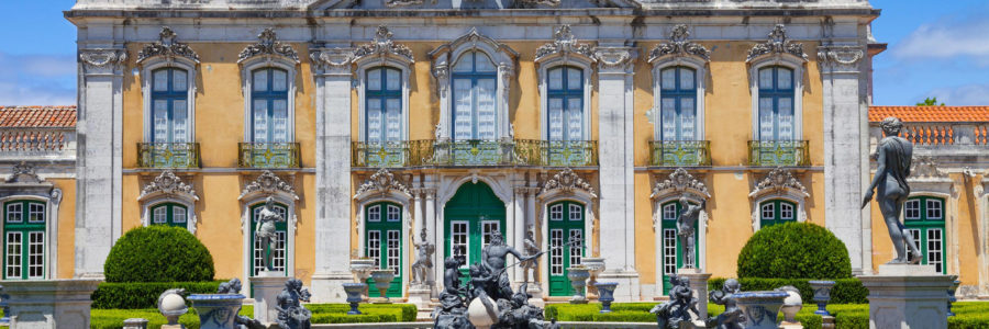 …à l’exubérance néoclassique du Palacio Queluz