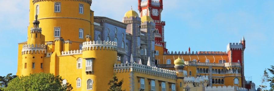 …aux somptueux palais et jardins de Sintra